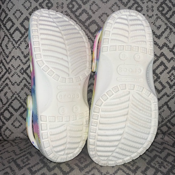 Crocs Tie Dye women’s shoes size 8 - Picture 3 of 11